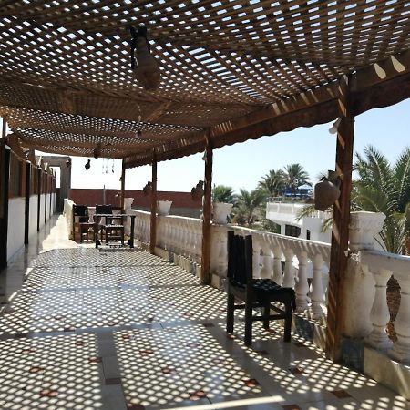 Seven Heaven Hotel דהב מראה חיצוני תמונה